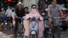 คลื่นความร้อนและน้ำท่วมทำให้มีผู้เสียชีวิตนับสิบในจีน