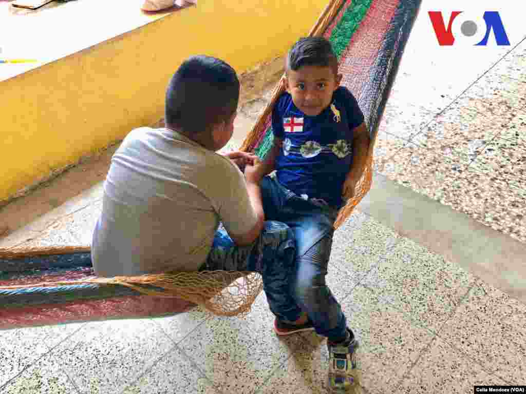 Imagen de familiares de Yeni 