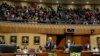 Congreso de Arizona aprueba derogar una prohibición de casi todos los abortos de 1864