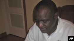 Secretário-geral UNITA, Vitorino Nhany, durante a sua visita ao Namibe