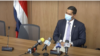 El diputado costarricense Gustavo Viales durante la rueda de prensa en que anunció la separación temporal de sus funciones legislativas. Captura de video.