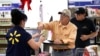US Economy Advance Fastest in a Decade