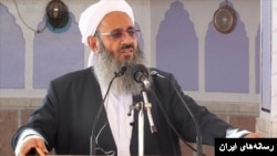 مولوی عبدالحمید امام جمعه اهل سنت زاهدان. (آرشیو)