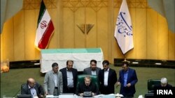 آرشیو