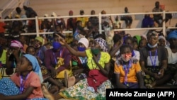 Cabo Delgado, deslocados de Palma abrigados no centro desportivo de Pemba 