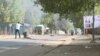 Une manifestation est en cours à N'Djamena, au Tchad, le 27 avril 2021.