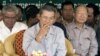 Beehive Radio Will Not Be Shut Down, Hun Sen Says