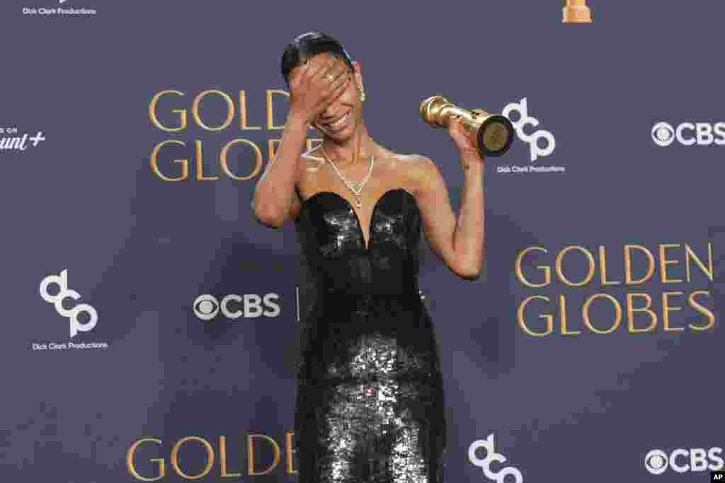 Zoe Saldana poses in the press room with the award for best performance by a female actor in a supporting role in any motion picture for "Emilia Perez" during the 82nd Golden Globes, Jan. 5, 2025, at the Beverly Hilton in Beverly Hills, California.
