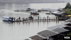 Pemerintah Laos berencana untuk memulai pembanunan bendungan Xayaburi untuk pembangkit tenaga listrik-hidro dengan dana sekitar $3,5 miliar meskipun ada keberatan dari negara-negara tetangganya terkait kekhawatiran akan dampak negatif terhadap persediaan ikan di Sungai Mekong (Foto: dok). 