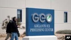 Pusat Pemrosesan Penegakan Imigrasi di Adelanto, California, 20 April 2019.