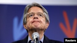 El presidente de Ecuador, Guillermo Lasso, aseguró el martes que en 2017 se desvinculó de sus empresas en el exterior. [Foto de archivo]