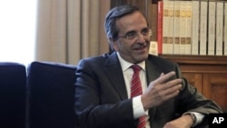 PM Yunani Antonis Samaras harus meyakinkan para pemimpin partai mengenai langkah-langkah penghematan (foto: dok). 