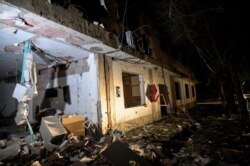 Una vista de las instalaciones destruidas de una base militar, que según las autoridades se debió a la explosión de un coche bomba, se observa en Cúcuta, Colombia, el 15 de junio de 2021.