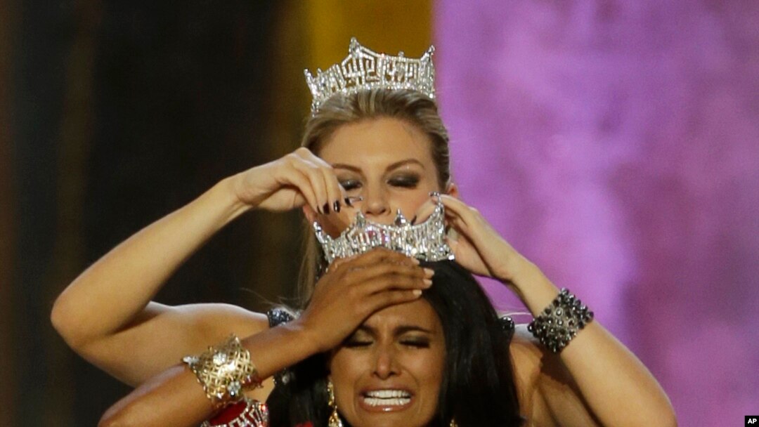 First Indian-American Winner of Miss America Crown
