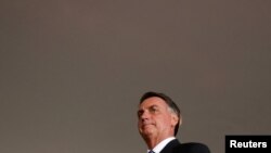 El presidente de Brasil, Jair Bolsonaro, da una conferencia de prensa en el Palacio Alvorada en Brasilia, Brasil, el 1 de noviembre de 2022.