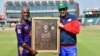 بائیں بازو سے بولنگ کرنے والے وسیم اکرم کے کیریئر کا آغاز 1984 میں ہوا تھا جب کہ وہ 2003 میں ریٹائرڈ ہوئے تھے۔