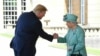 ဗြိတိန်ဘုရင်မကြီး သမ္မတ Trump နဲ့ တွေ့ဆုံ