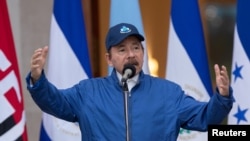 Presiden Nikaragua Daniel Ortega menyampaikan pidato dalam Peringatan Hari Kemerdekaan ke-199 Nikaragua di Managua, 15 September 2020. 