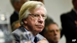 El ministro de Economía de Uruguay, Danilo Astori, expresa preocupación por baja expectativa de crecimiento en Argentina y Brasil.