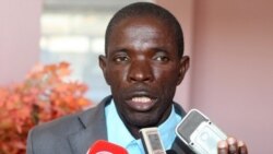 Seguidores de Kalupeteca denunciam perseguições em Angola 1:39