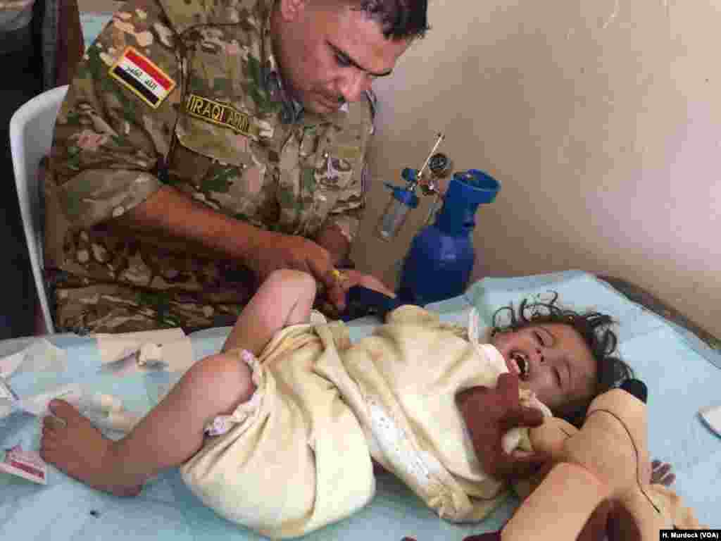 Likitocin sun ce yara kanana da kuma masu yawan shekaru sun fi fuskantar matsalar rashin abinci da tsabtataccen ruwan sha saboda yakin Iraqi, sannan sun fi fadawa hadarin a jikkata su yayin da iyalai ke tserewa harbe-harben mayakan IS. 