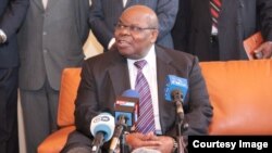 L'ancien président tanzanien Benjamin Mkapa, facilitateur dans la crise burundaise, 19 décembre 2016.