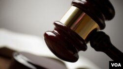 La sentencia prácticamente siguió lo que había pedido el fiscal al reclamar una severa condena para los autores del atentado.