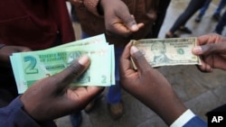 Okwenzakala ngesikhathi kusethulelwa uzulu imali yohlobo lwama bond notes.