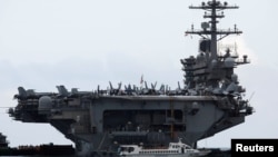 Le USS Theodore Roosevelt à l'entrée du port de Da Nang, au Vietnam, le 5 mars 2020. (Photo: Reuters)