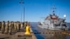 Barcos del Ejército de EEUU zarpan en misión para construir muelle flotante frente a costa de Gaza
