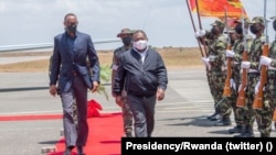 Flipe Nyusi e Paul Kagame