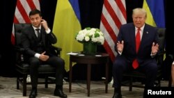Una foto del presidente de EE.UU., Donald Trump y su homólogo ucraniano Volodymyr Zelenskiy del 25 de septiembre de 2019 en Naciones Unidas.