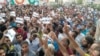 دادگاه انقلاب حسین رویین‌تن معلم بازنشسته را به ۲۰ سال زندان محکوم کرد