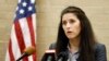 Jane Bishkin មេធាវី​របស់​សមាគម​ Dallas County Police Officer ដែល​តំណាង​ឲ្យ​អតីត​មន្រ្តី​ប៉ូលិស​ David Eric Casebolt និយាយ​នៅ​ក្នុង​សន្និស្នីទ​កាសែត​មួយ កាលពី​ថ្ងៃទី១០ ខែមិថុនា ឆ្នាំ២០១៥។ 