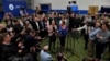Wakil Ketua Partai Sinn Fein Michelle O'Neill dan Ketua Partai Mary Louise McDonald berbicara kepada sejumlah awak media di Meadowbank Sports Arena, di Magherafelt, Irlandia Utara, Sabtu, 7 Mei 2022. (Foto: Clodagh Kilcoyne/Reuters)