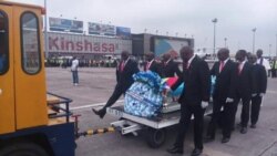 Baudoin Banza Mukay au micro de Top Congo FM, notre partenaire à Kinshasa