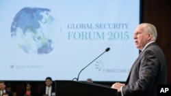 16일 존 브레넌 미 중앙정보국(CIA) 국장이 워싱턴 국제전략문제연구소(CSIS)에서 열린 세미나에서 연설하고 있다.