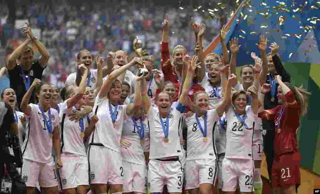Futbol bo'yicha ayollar jahon chempionatida Amerika g'alaba qozondi. Kanadada yakshanba kuni o'tgan final o'yinida AQSh Yaponiyani 5-2 hisobida mag'lub etdi. 