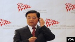 Pemerintahan Hu Jintao bertindak tegas terhadap para pejabat yang terlibat kasus korupsi.