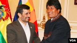 Los lazos de Morales con el presidente iraní, Mahmoud Ahmadinejad, son vistos con recelo por EE.UU.