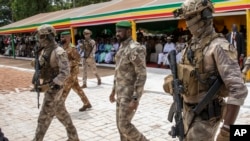 Les militaires au pouvoir au Mali ont fait de la restauration de la souveraineté territoriale leur mantra.