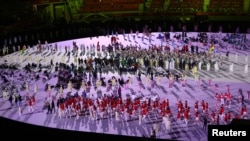Suasana upacara pembukaan Olimpiade Tokyo 2020 di Olympic Stadium, Jumat, 23 Juli 2021.