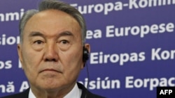 Nursulton Nazarboyev prezidentlik muddatini uzaytirish tashabbusiga qarshi