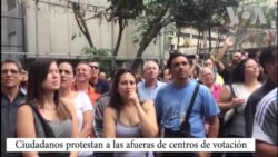 Venezolanos protestan para votar en elecciones regionales