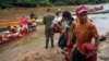 Migrantes llegan a un Puerto de asistencia humanitaria en Lajas Blancas, en el Darién, Panamá, el pasado 18 de agosto.