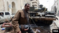 Los choques entre los rebeldes y las tropas de Gadhafi han sido cruentos en la la ciudad de Misrata.