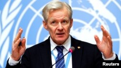 Penasihat Khusus PBB untuk Suriah, Jan Egeland memberikan keterangan pers di Jenewa, Swiss (1/2). 