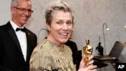 Frances McDormand, winner of the award for best performance by an actress in a leading role for "Three Billboards Outside Ebbing, Missouri", attends the Governors Ball after the Oscars, March 4, 2018, at the Dolby Theatre in Los Angeles. 