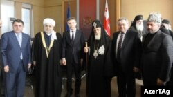 Qafqaz Müsəlmanları idarəsinin sədri şeyxülislam Allahşükür Paşazadınin Gürcüstan baş naziri Bedzina İvanişvili ilə görüşü 