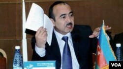 Prezident Administrasiyasının ictimai-siyasi məsələlər şöbəsinin müdiri Əli Həsənov